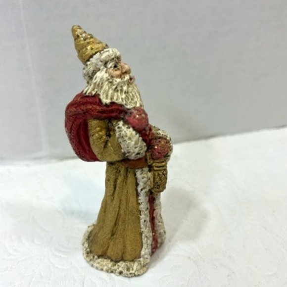 VTG Christmas Santa Mini Statue Gold Robe Red Toy Bag Lantern 3.75" Tall - Picture 2 of 7